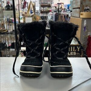 Sorel Black Fur-Trimmed Boots